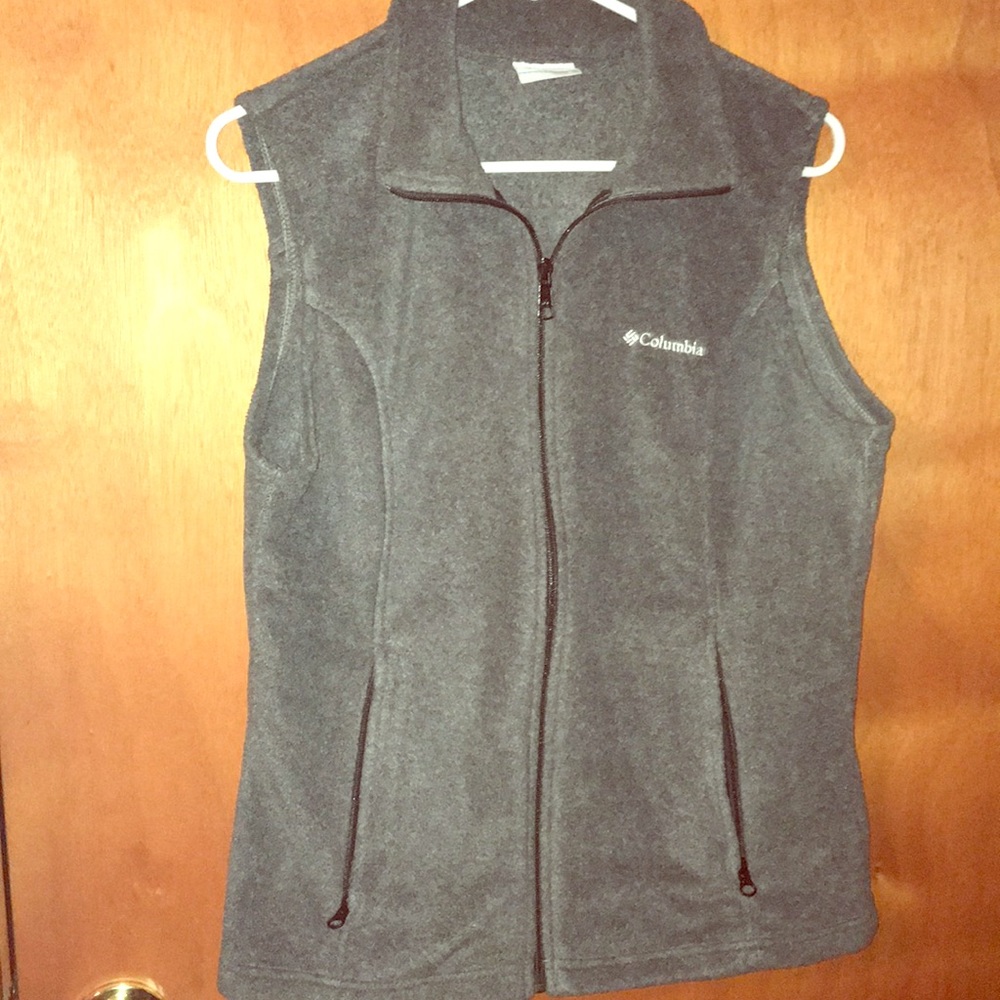 Columbia vest (gray)